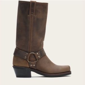 EUC FyRE Harness BOOT size 8